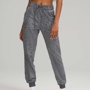 Lululemon Stretch HR Jogger